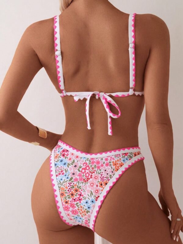 Spring Bikini - Image 5