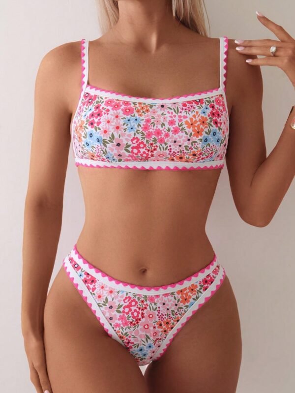 Spring Bikini - Image 4